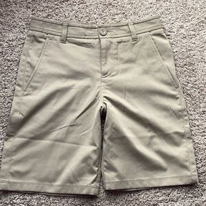 Under Armour Boy’s golf shorts
